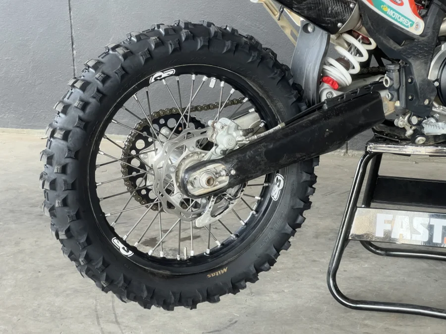 KTM 300 XC-W - FAST KTM KTM 300 XC-W - FAST KTM