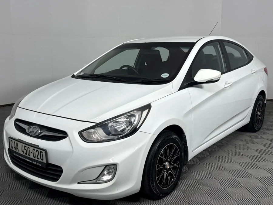 Used 2015 Hyundai Accent sedan 1.6 Fluid auto - WeBuyCars Richmond Used 2015 Hyundai Accent sedan 1.6 Fluid auto - WeBuyCars Richmond