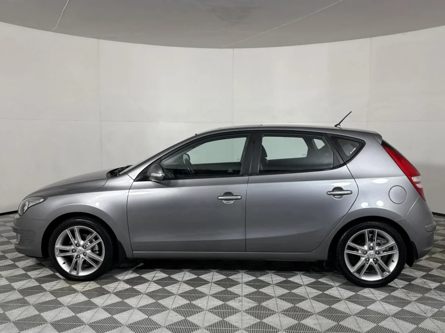 Used 2012 Hyundai i30 2.0 GLS - WeBuyCars JHB South Used 2012 Hyundai i30 2.0 GLS - WeBuyCars JHB South