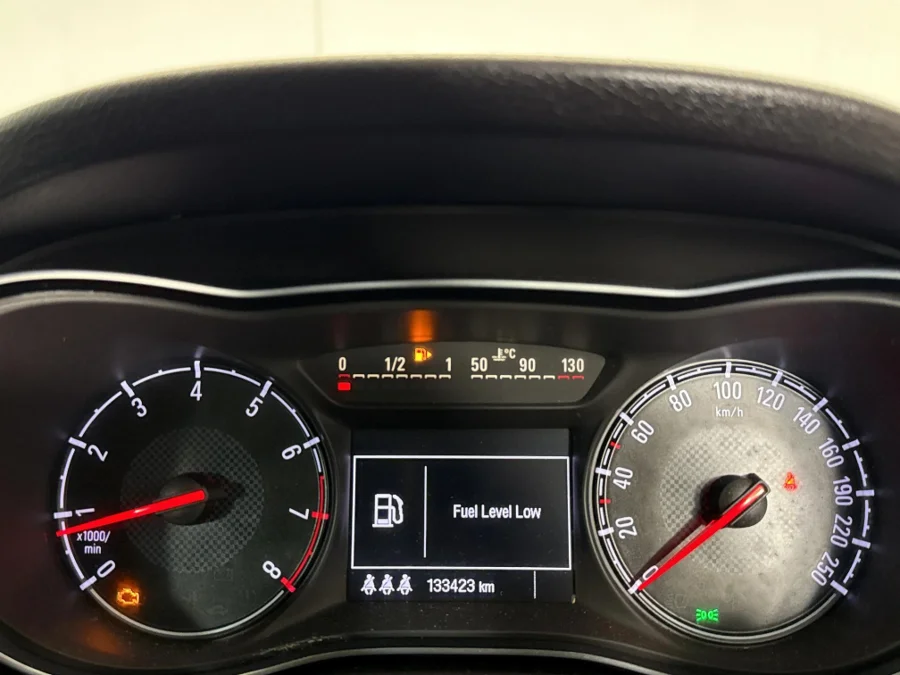 Used 2018 Opel Corsa 1.4 Turbo Sport - WeBuyCars Midstream