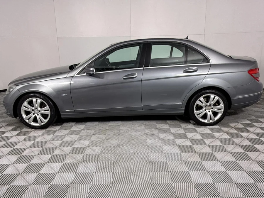 Used 2010 Mercedes-Benz C-Class C200CGI Avantgarde Touchshift - WeBuycars East London Used 2010 Mercedes-Benz C-Class C200CGI Avantgarde Touchshift - WeBuycars East London
