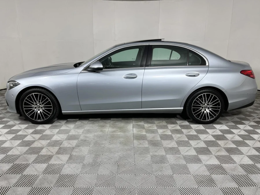 Used 2022 Mercedes-Benz C-Class C200 AMG Line - WeBuyCars The Dome