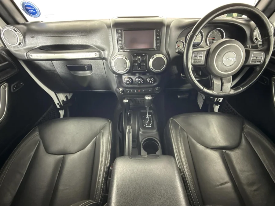 Used 2016 Jeep Wrangler Unlimited 3.6L Rubicon X - WeBuyCars Montana