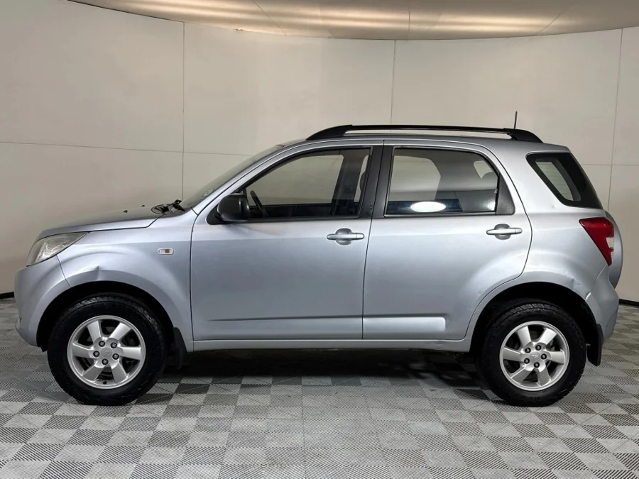 Used 2009 Daihatsu Terios 1.5 4x4 auto - WeBuyCars Midstream