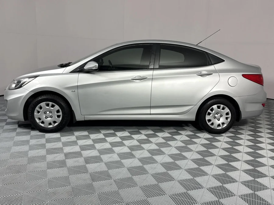 Used 2012 Hyundai Accent sedan 1.6 Fluid - WeBuyCars Brackenfell Cape Town