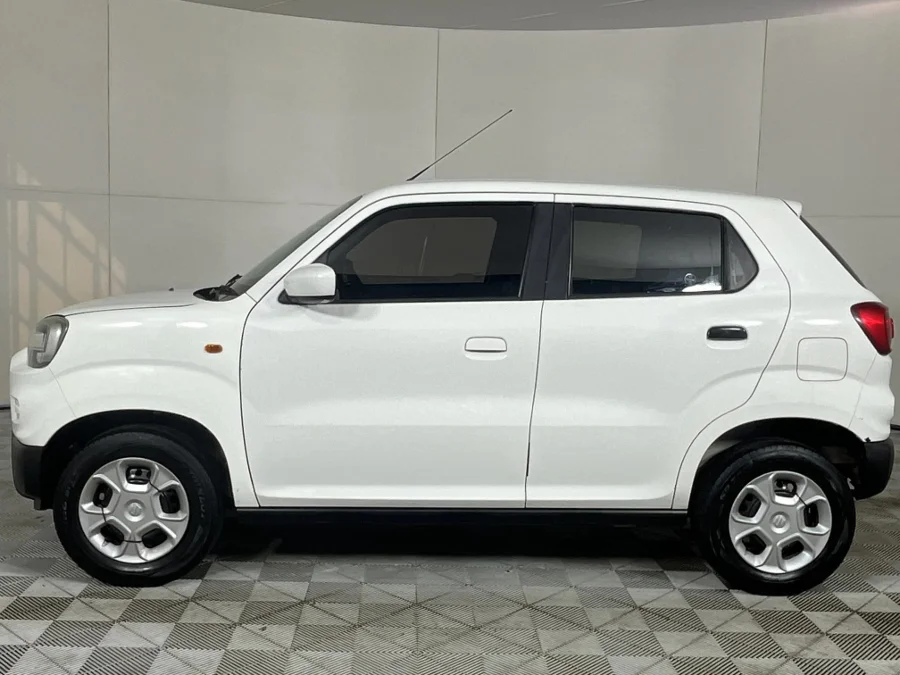 Used 2022 Suzuki S-Presso 1.0 GL+ manual - WeBuyCars Polokwane Used 2022 Suzuki S-Presso 1.0 GL+ manual - WeBuyCars Polokwane