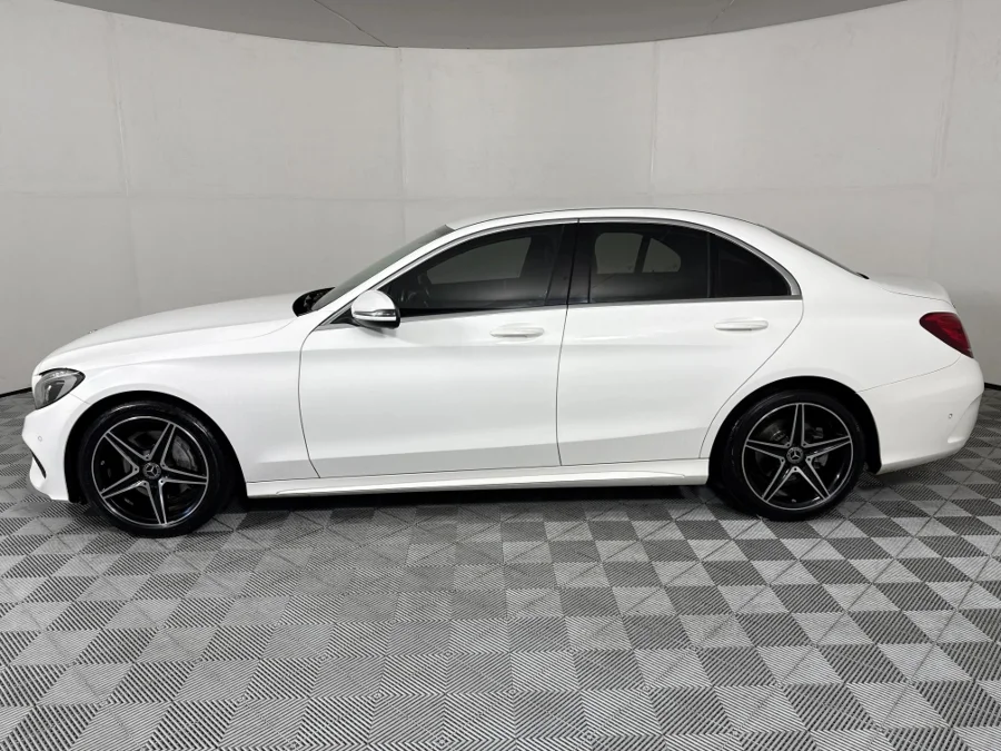 Used 2018 Mercedes-Benz C-Class C200 AMG Line auto - WeBuyCars The Dome