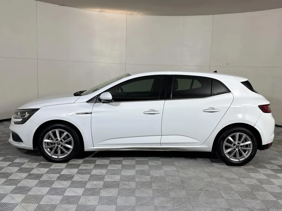 Used 2019 Renault Megane 97kW turbo GT Line - WeBuyCars Midstream
