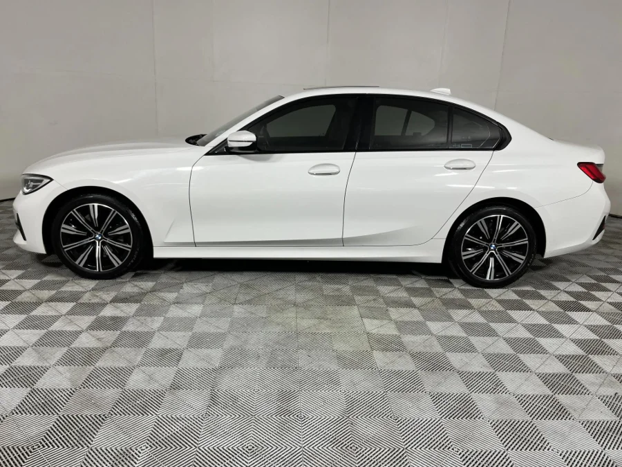 Used 2019 BMW 3 Series 330i - WeBuyCars JHB South