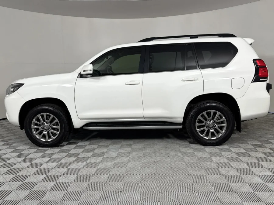 Used 2017 Toyota Land Cruiser Prado 4.0 VX - WeBuyCars Vereeniging
