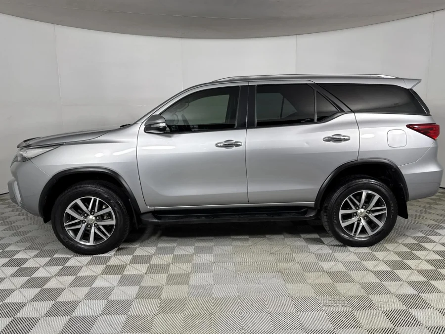 Used 2017 Toyota Fortuner 2.8GD-6 auto - WeBuyCars Silverlakes Used 2017 Toyota Fortuner 2.8GD-6 auto - WeBuyCars Silverlakes