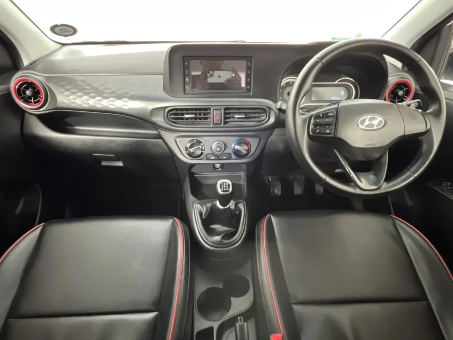 Used 2023 Hyundai Grand i10 1.0 Executive hatch - WeBuyCars Montana Used 2023 Hyundai Grand i10 1.0 Executive hatch - WeBuyCars Montana