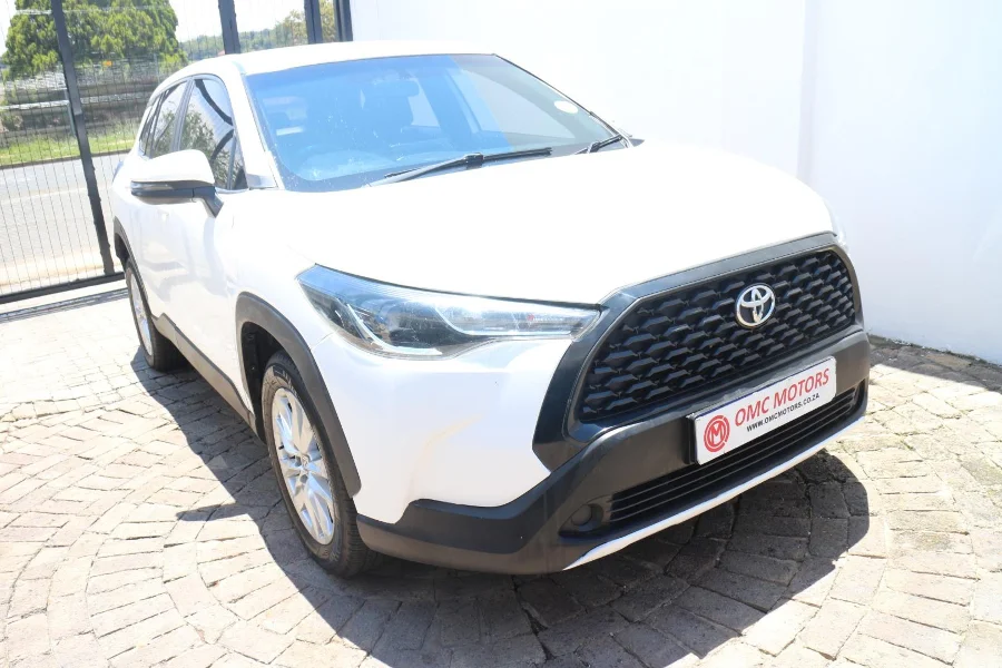 Used 2021 Toyota Corolla Cross 1.8 Xi - OMC Motors Used 2021 Toyota Corolla Cross 1.8 Xi - OMC Motors