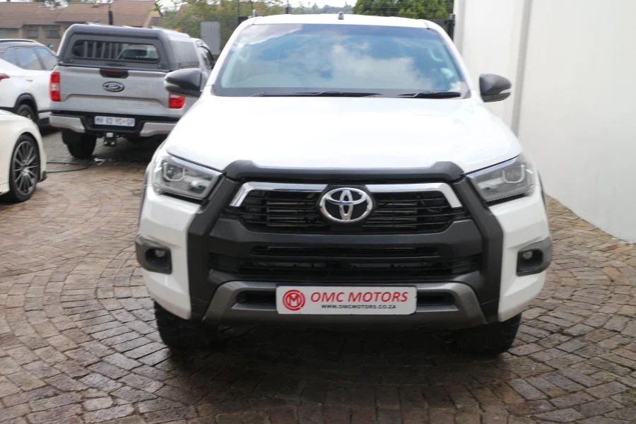 Used 2021 Toyota Hilux 2.4GD-6 double cab SRX - OMC Motors