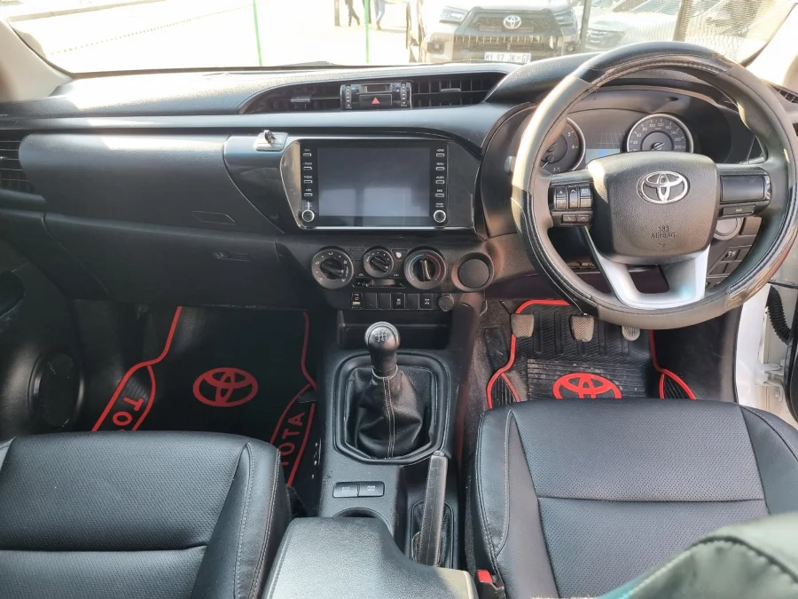 Used 2020 Toyota Hilux 2.4GD S chassis cab - Carbase Auto Used 2020 Toyota Hilux 2.4GD S chassis cab - Carbase Auto