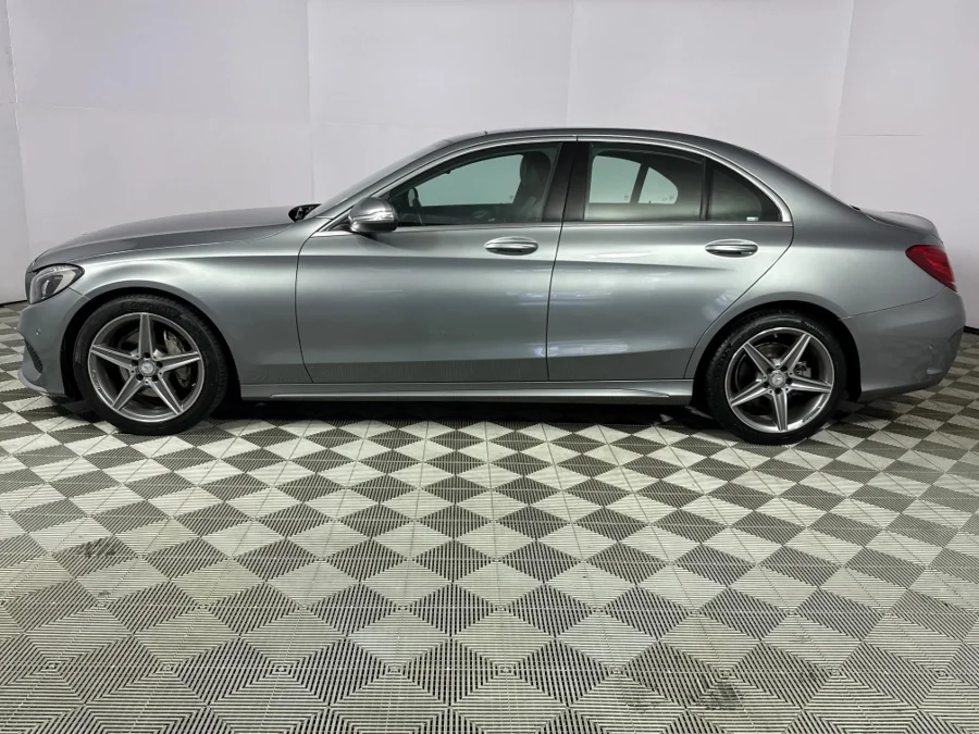 Used 2015 Mercedes-Benz C-Class C200 AMG Line auto - WeBuyCars Durban Used 2015 Mercedes-Benz C-Class C200 AMG Line auto - WeBuyCars Durban