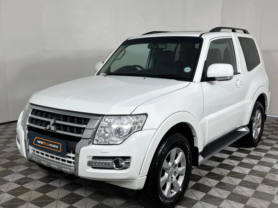 Used 2014 Mitsubishi Pajero 3-door 3.2DI-D GLS Pajero Legend Limited Edition 100 - WeBuyCars George Used 2014 Mitsubishi Pajero 3-door 3.2DI-D GLS Pajero Legend Limited Edition 100 - WeBuyCars George