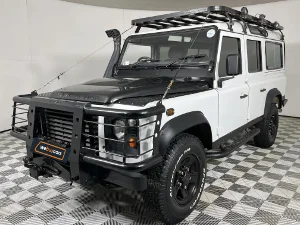 Used 2011 Land Rover Defender 110 TD multi-purpose Used 2011 Land Rover Defender 110 TD multi-purpose