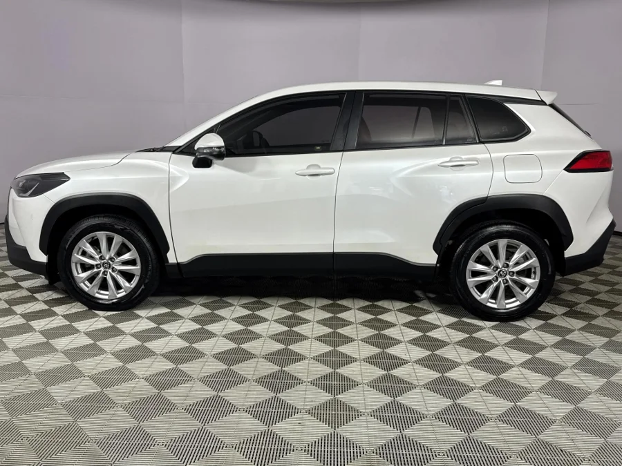 Used 2022 Toyota Corolla Cross 1.8 Xi - WeBuyCars Durban