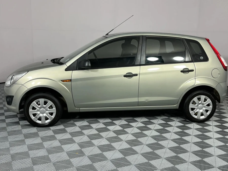 Used 2015 Ford Figo 1.4TDCi Ambiente - WeBuyCars Brackenfell Cape Town