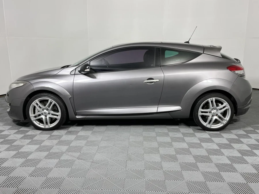 Used 2012 Renault Megane RS 265 Sport - WeBuyCars Montana Used 2012 Renault Megane RS 265 Sport - WeBuyCars Montana