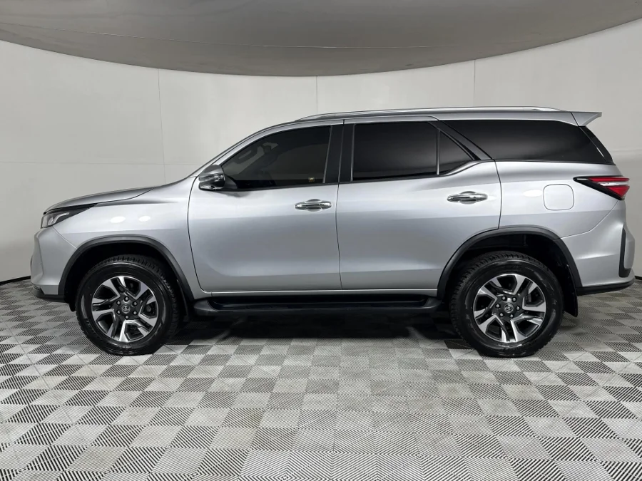 Used 2025 Toyota Fortuner 2.8GD-6 4x4 VX - WeBuyCars Riverhorse Used 2025 Toyota Fortuner 2.8GD-6 4x4 VX - WeBuyCars Riverhorse