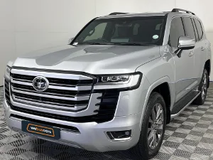 Used 2021 Toyota Land Cruiser 300 3.5T ZX Used 2021 Toyota Land Cruiser 300 3.5T ZX