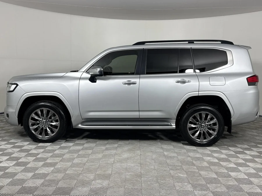 Used 2021 Toyota Land Cruiser 300 3.5T ZX - WeBuyCars Vereeniging Used 2021 Toyota Land Cruiser 300 3.5T ZX - WeBuyCars Vereeniging