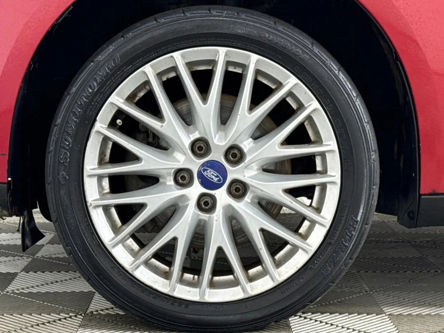 Preloaded Image 3