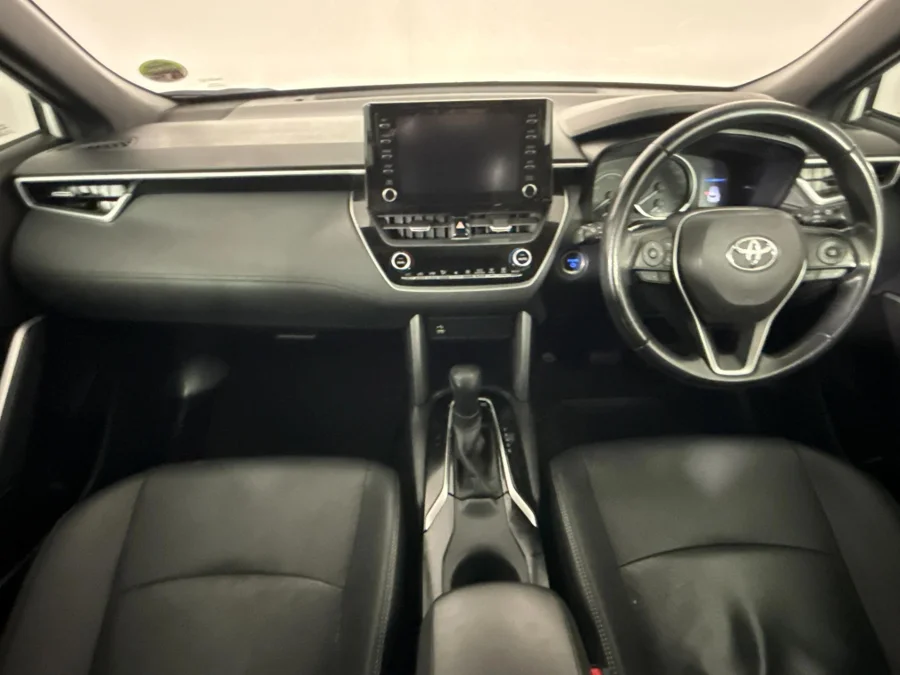 Used 2021 Toyota Corolla Cross 1.8 Hybrid XS - WeBuyCars Brackenfell Cape Town