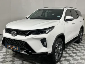 Used 2023 Toyota Fortuner 2.4GD-6 auto Used 2023 Toyota Fortuner 2.4GD-6 auto
