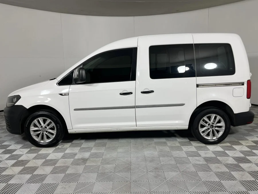 Used 2018 Volkswagen Caddy 1.6 crew bus - WeBuyCars Silverlakes Used 2018 Volkswagen Caddy 1.6 crew bus - WeBuyCars Silverlakes