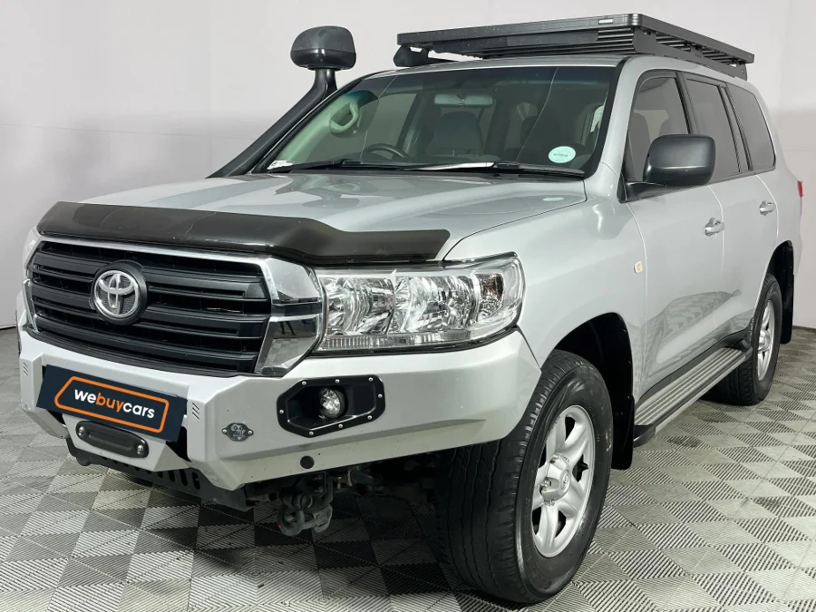Used 2018 Toyota Land Cruiser 200 4.5D-4D V8 GX-R - WeBuyCars Midstream Used 2018 Toyota Land Cruiser 200 4.5D-4D V8 GX-R - WeBuyCars Midstream