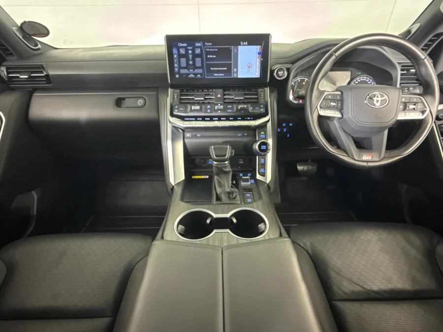 Used 2024 Toyota Land Cruiser 300 3.3D GR-Sport - WeBuyCars Midstream Used 2024 Toyota Land Cruiser 300 3.3D GR-Sport - WeBuyCars Midstream