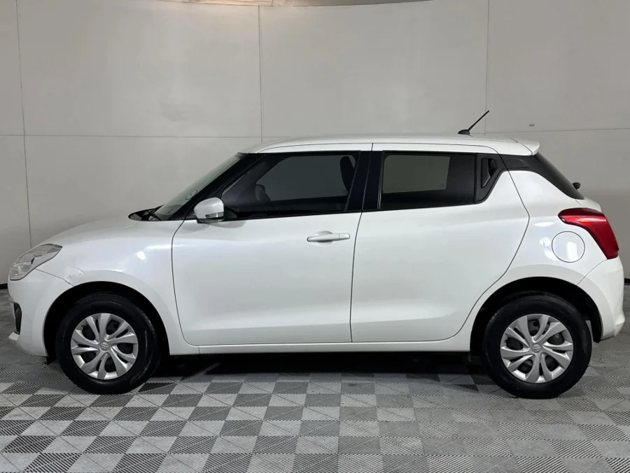 Used 2020 Suzuki Swift 1.2 GL auto - WeBuyCars Midstream