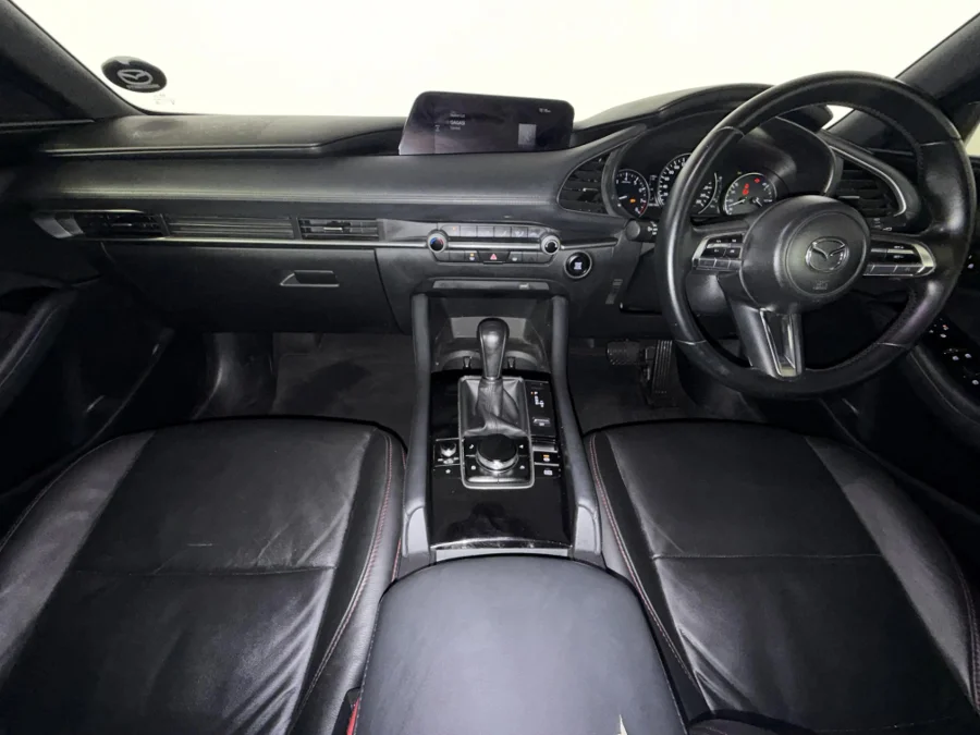 Used 2020 Mazda Mazda3 hatch 1.5 Dynamic auto - WeBuyCars Durban Used 2020 Mazda Mazda3 hatch 1.5 Dynamic auto - WeBuyCars Durban