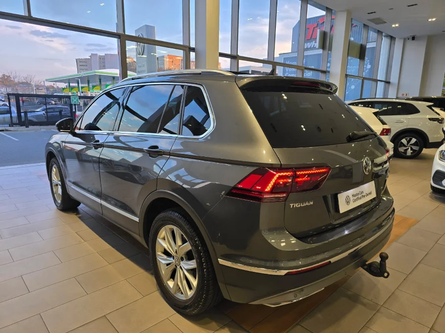 Used 2018 Volkswagen Tiguan 2.0TSI 4Motion Highline - VW Melrose Arch Pre-owned Used 2018 Volkswagen Tiguan 2.0TSI 4Motion Highline - VW Melrose Arch Pre-owned
