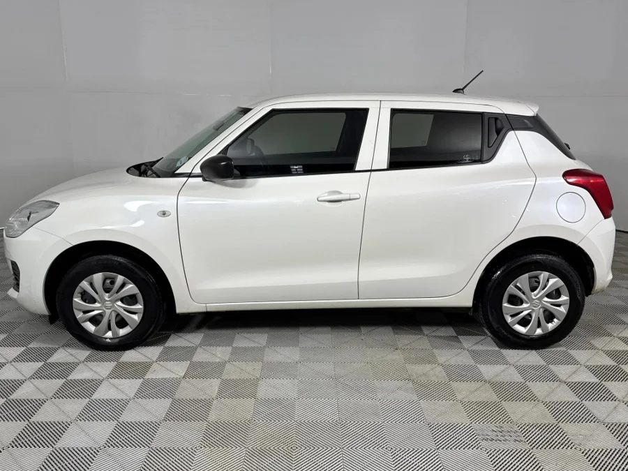 Used 2024 Suzuki Swift 1.2 GA - WeBuyCars The Dome Used 2024 Suzuki Swift 1.2 GA - WeBuyCars The Dome