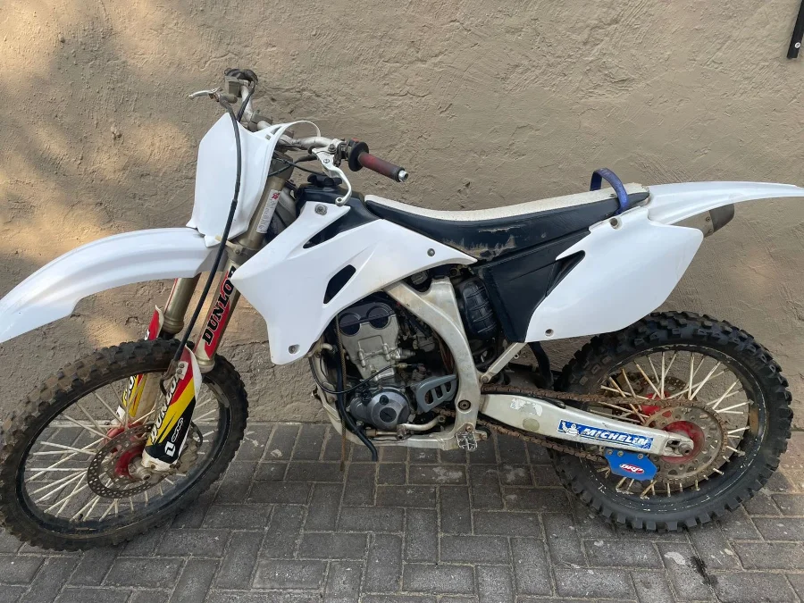 New 2009 Yamaha YZ250 - Private Seller New 2009 Yamaha YZ250 - Private Seller