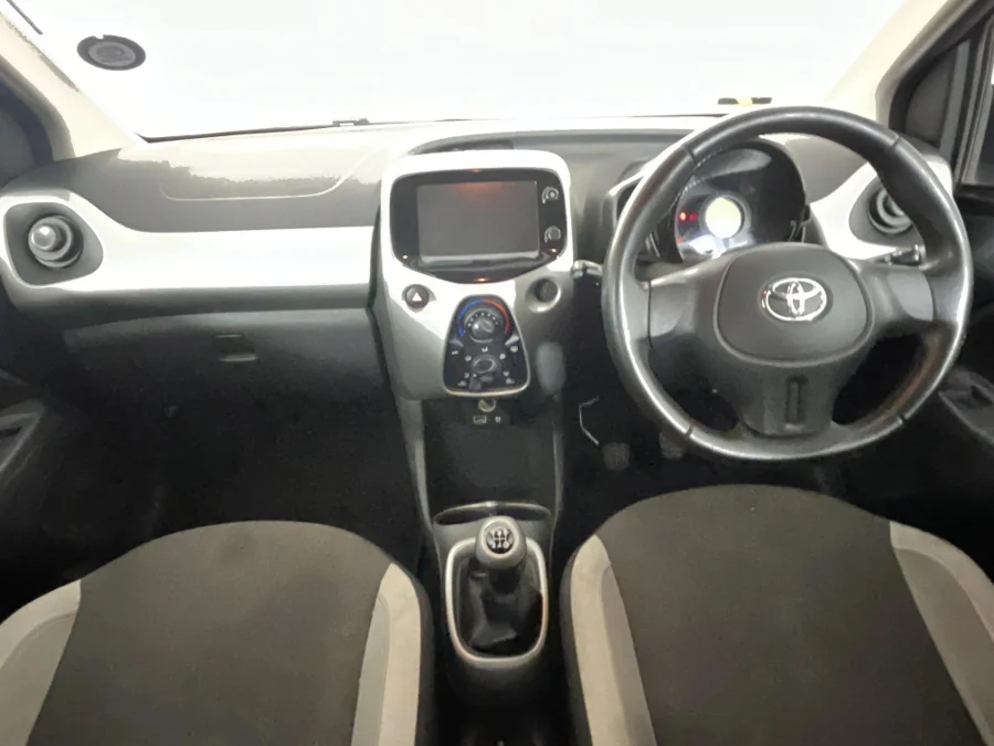 Used 2016 Toyota Aygo 1.0 X-Play - WeBuyCars The Dome