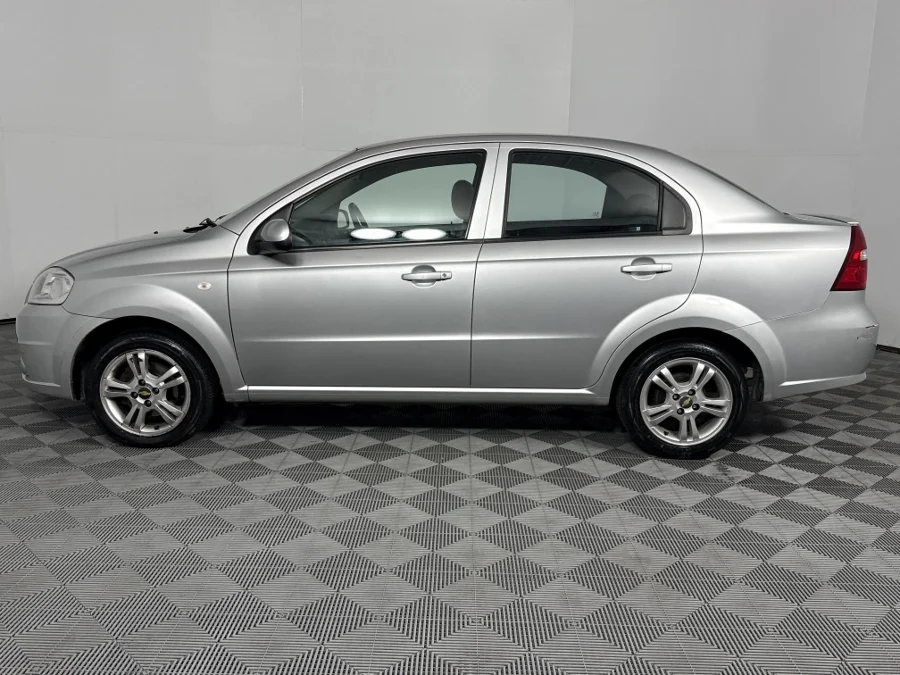 Used 2014 Chevrolet Aveo sedan 1.6 LS auto - WeBuyCars Richmond