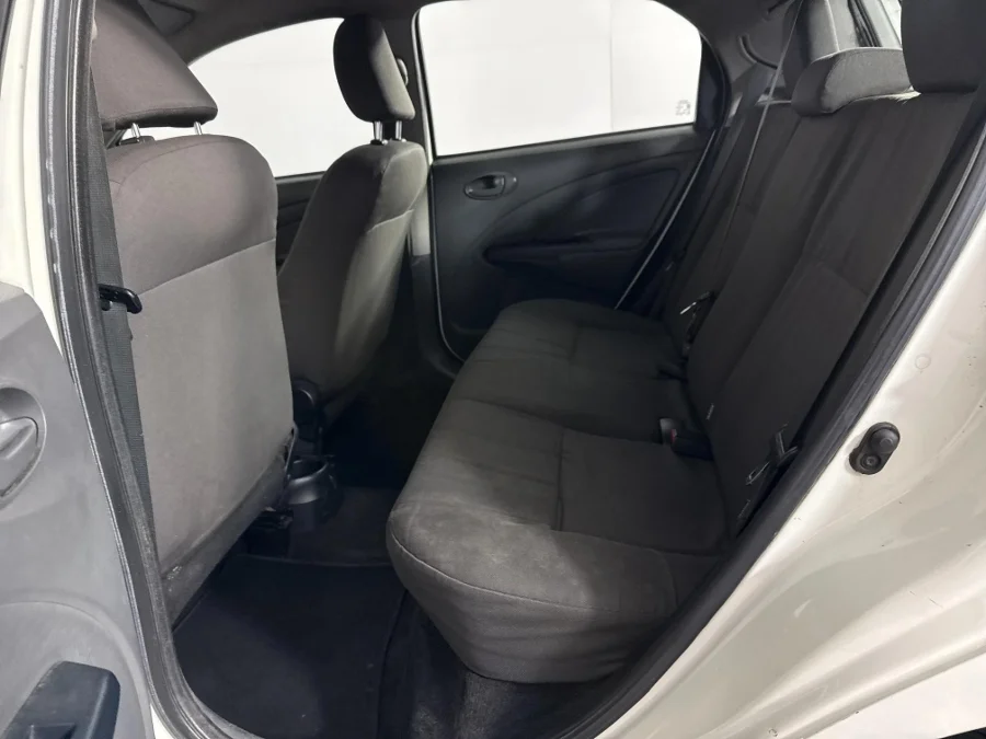 Used 2018 Toyota Etios hatch 1.5 Xi - WeBuyCars The Dome