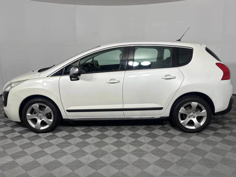 Used 2011 Peugeot 3008 1.6 Access - WeBuyCars Lansdowne Used 2011 Peugeot 3008 1.6 Access - WeBuyCars Lansdowne