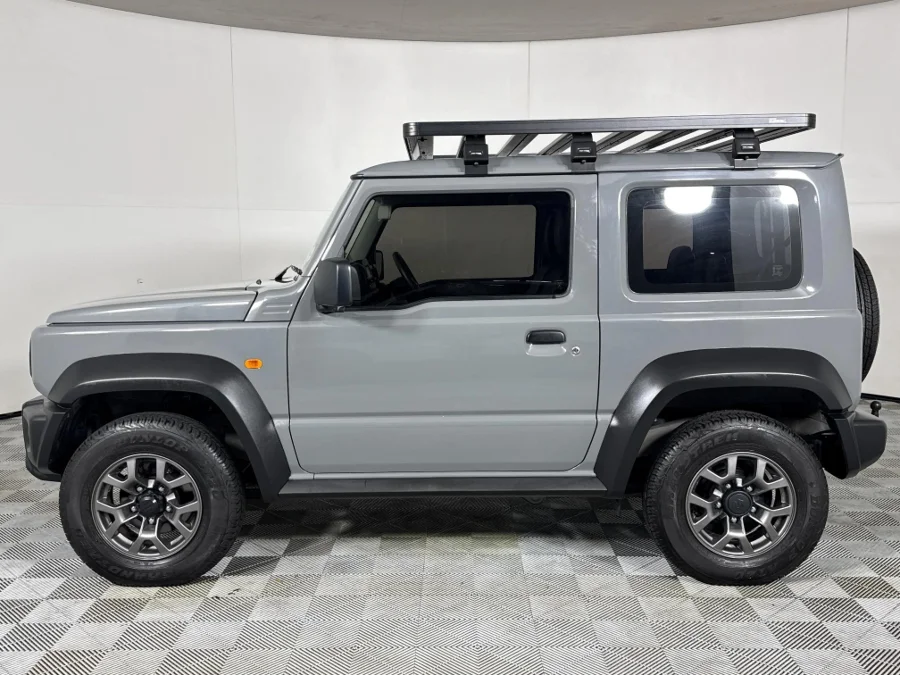 Used 2022 Suzuki Jimny 1.5 GL AllGrip 3-door auto - WeBuyCars Riverhorse