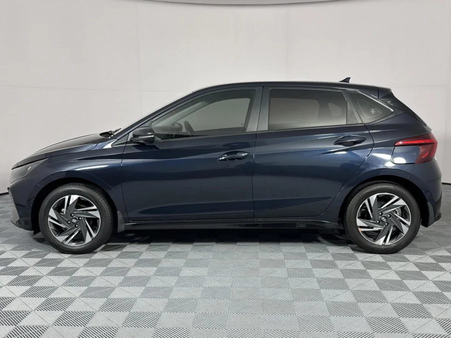 Used 2022 Hyundai i20 1.0T Fluid manual - WeBuyCars Brackenfell Cape Town