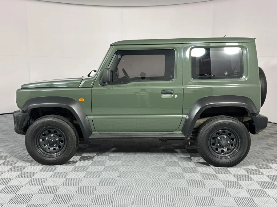 Used 2021 Suzuki Jimny 1.5 GA AllGrip 3-door - WeBuyCars Montana