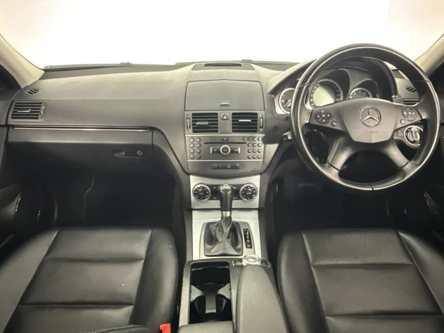 Used 2011 Mercedes-Benz C-Class C200CGI Avantgarde Touchshift - WeBuyCars Gqeberha