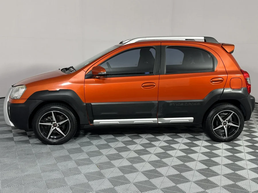 Used 2015 Toyota Etios Cross 1.5 Xs - WeBuyCars Brackenfell Cape Town