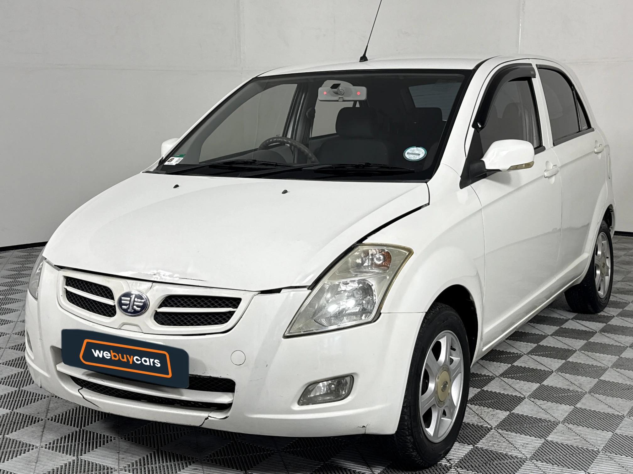 Used 2015 FAW V2 1.3 DLX