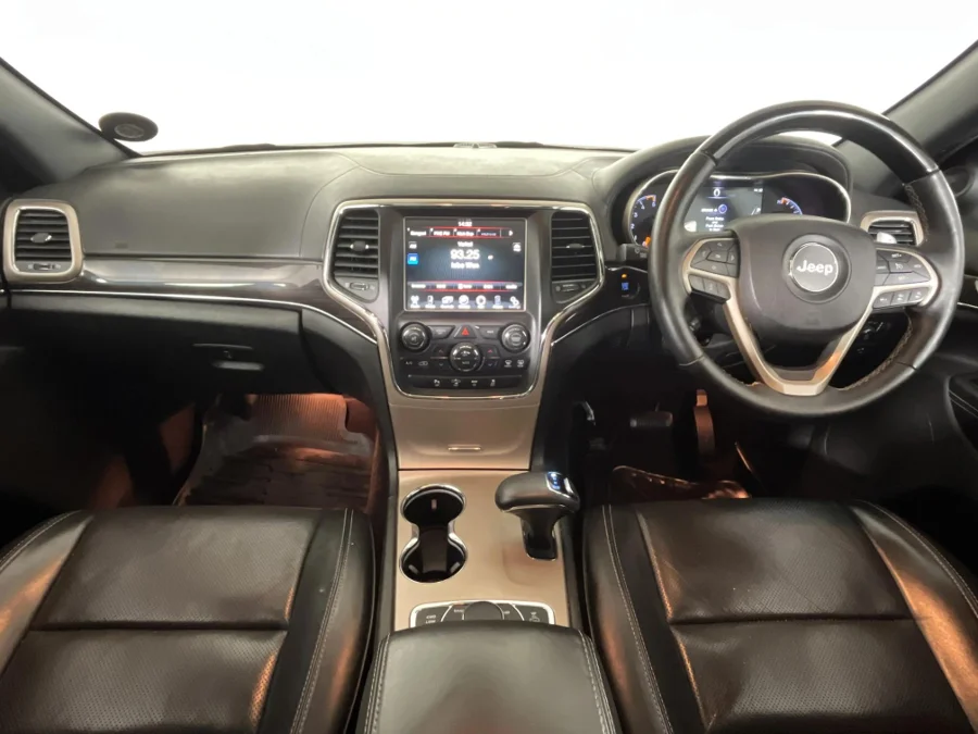 Used 2016 Jeep Grand Cherokee 3.0CRD Overland - WeBuyCars The Dome Used 2016 Jeep Grand Cherokee 3.0CRD Overland - WeBuyCars The Dome